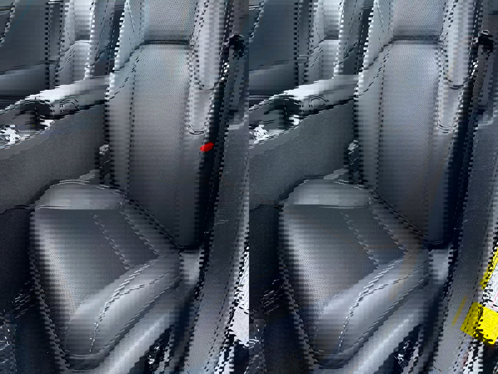 Used 2024 Lexus ES 350 w/ Premium Package image 17