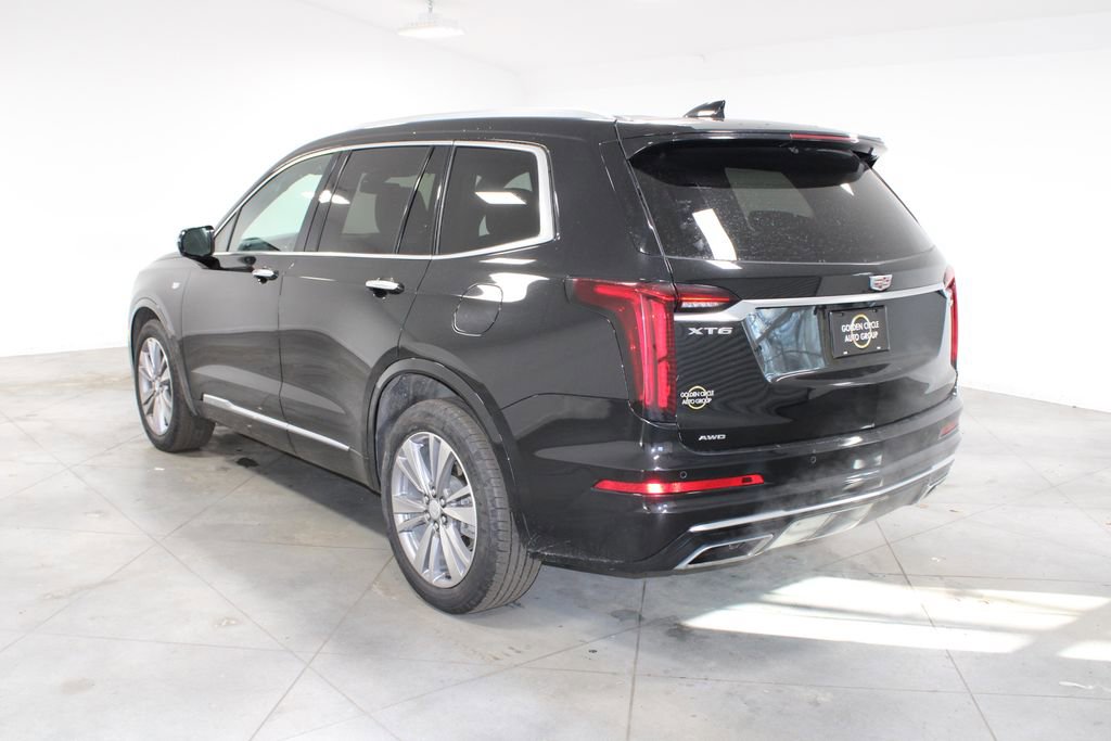 Used 2024 Cadillac XT6 Premium Luxury image 7