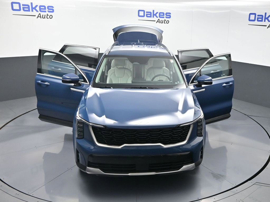 New 2025 Kia Sorento EX image 60