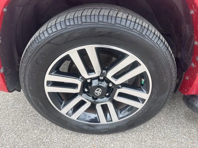 Used 2020 Toyota 4Runner Limited image 12