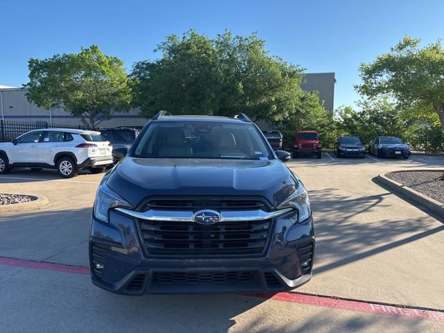 Used 2023 Subaru Ascent Limited image 2
