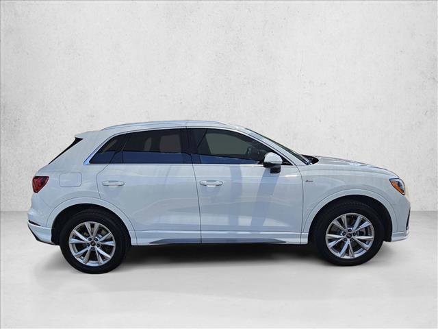 Used 2021 Audi Q3 2.0T Premium AWD/4WD image 4