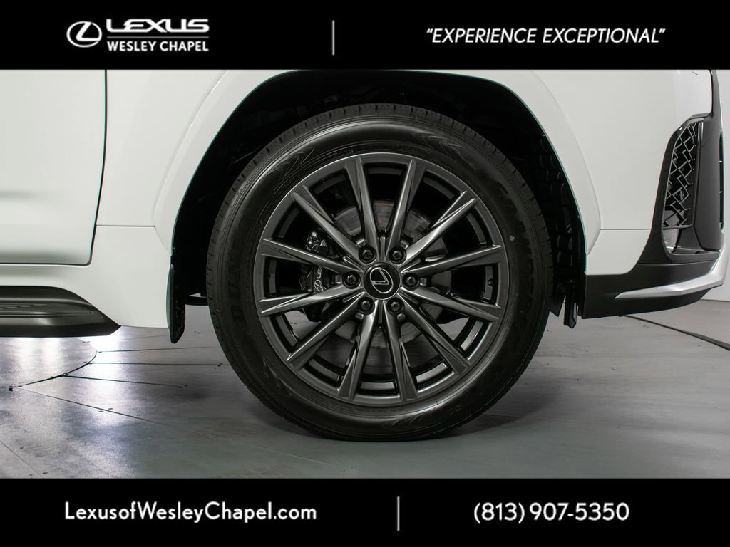 Used 2025 Lexus LX 600 F Sport w/ Accessory Package (2T) image 5