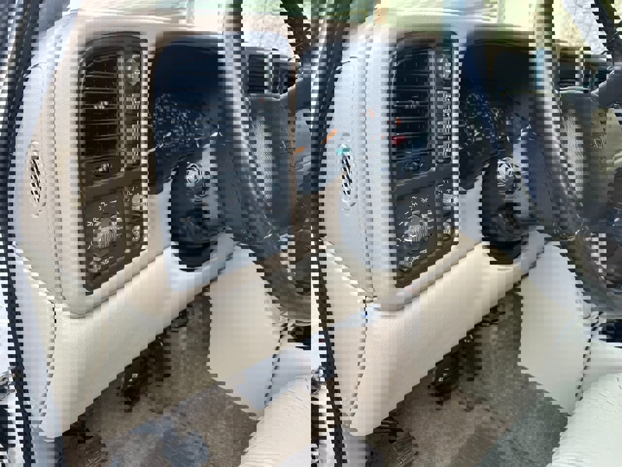 Used 2002 GMC Yukon XL 2500 SLT image 13