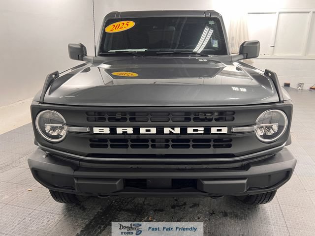 Used 2025 Ford Bronco Big Bend AWD/4WD image 2