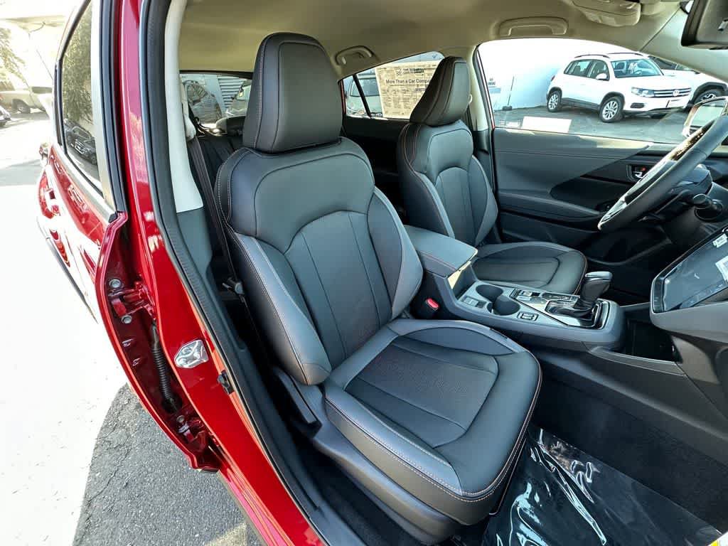 Used 2026 Subaru Crosstrek 2.5i Limited AWD/4WD image 14