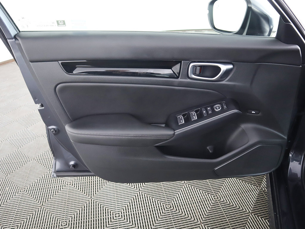 Used 2024 Honda Civic Touring image 25
