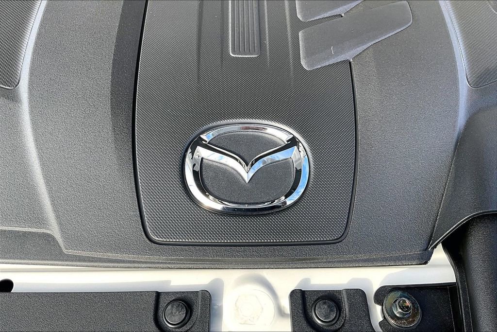 New 2026 MAZDA CX-90 3.3 Turbo w/ Premium Plus Pkg image 17