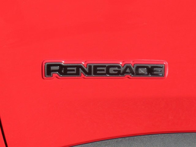 Used 2019 Jeep Renegade Trailhawk image 32
