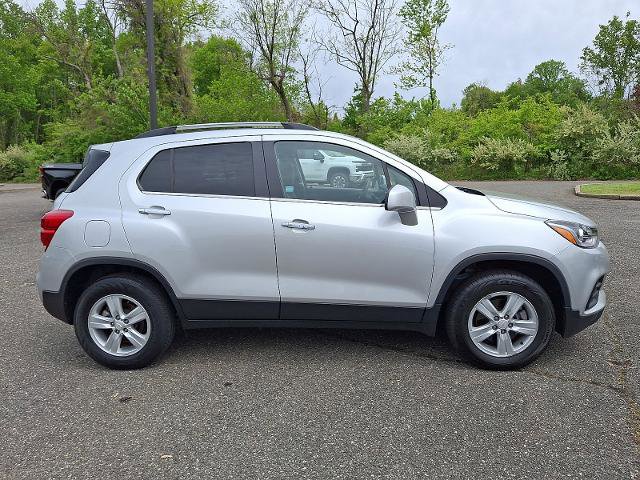 Used 2020 Chevrolet Trax LT w/ LT Convenience Package AWD/4WD image 8