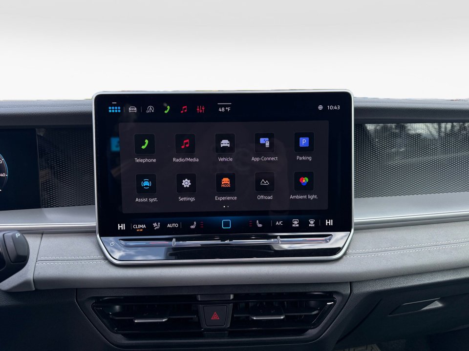 New 2026 Volkswagen Tiguan SE R-Line AWD/4WD image 17
