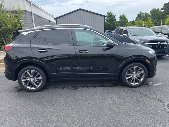 Used 2021 Buick Encore GX Select w/ Sport Touring Package FWD image 6