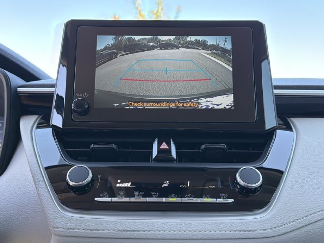 Used 2025 Toyota Corolla Cross L FWD image 30