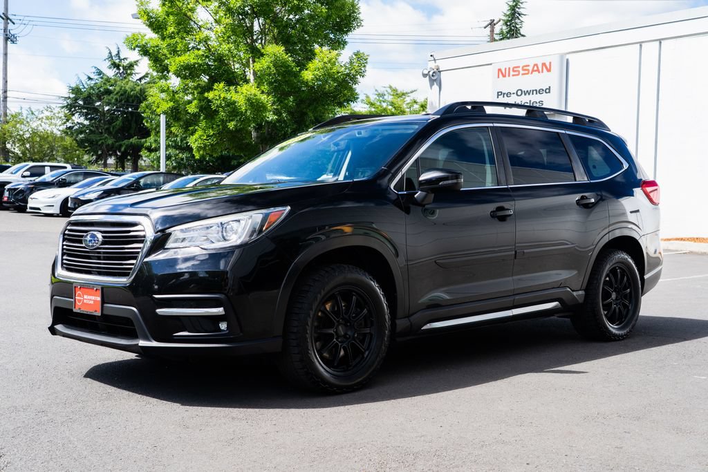 Used 2020 Subaru Ascent Limited w/ Technology Package AWD/4WD image 3