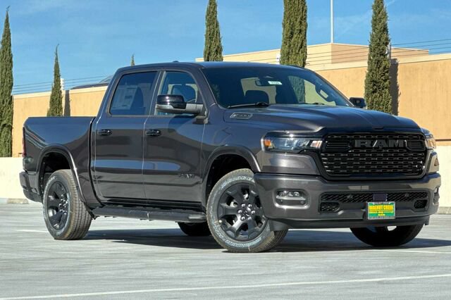 New 2026 RAM 1500 Big Horn AWD/4WD image 2