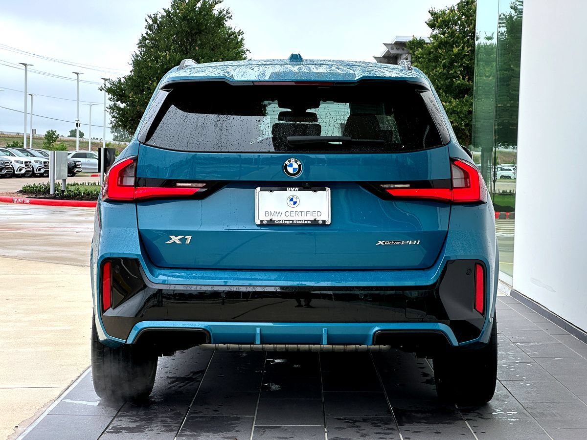 Certified 2023 BMW X1 xDrive28i w/ M Sport Package AWD/4WD image 6