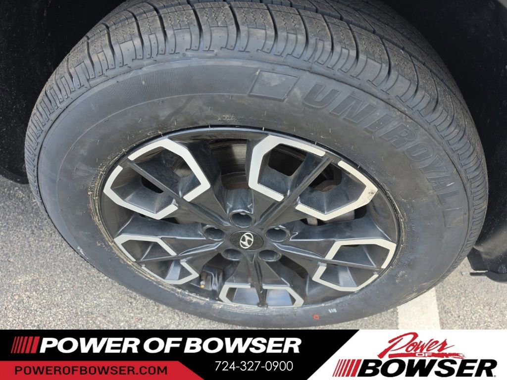 Used 2022 Hyundai Santa Cruz SE AWD/4WD image 11