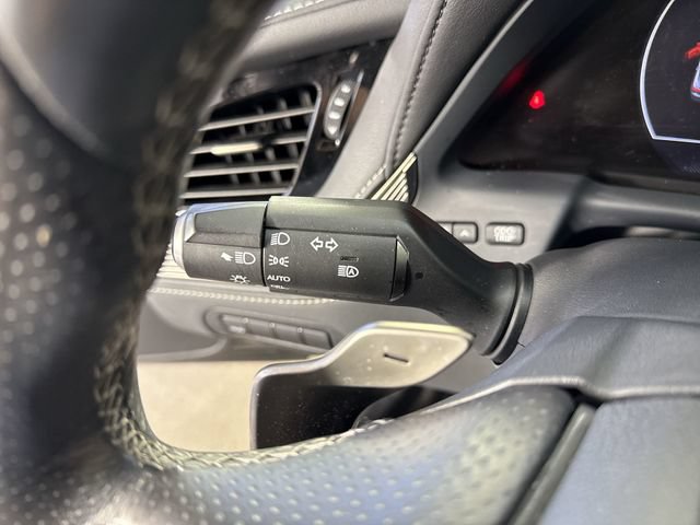 Certified 2022 Lexus LS 500 F Sport w/ Accessory Package (Z2) AWD/4WD image 18