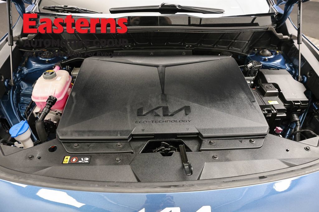Used 2023 Kia Niro Wind w/ Wind Preserve Package FWD image 8