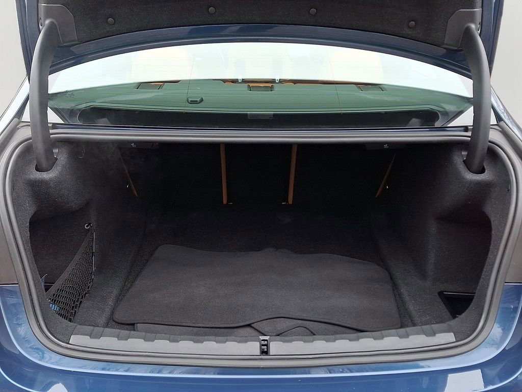 Used 2023 BMW 330i xDrive Sedan w/ Premium Package image 30