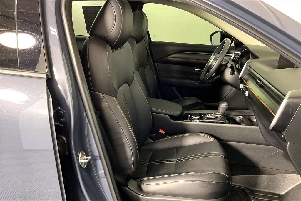 Used 2025 MAZDA CX-50 AWD 2.5 Hybrid w/ Premium Pkg image 9