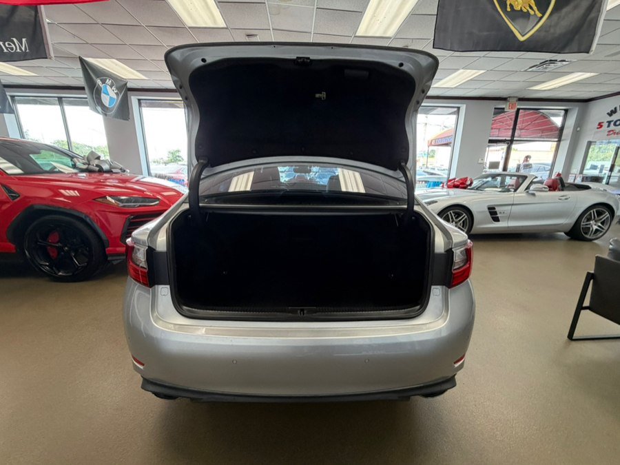 Used 2018 Lexus ES 350 w/ Navigation System Package FWD image 19