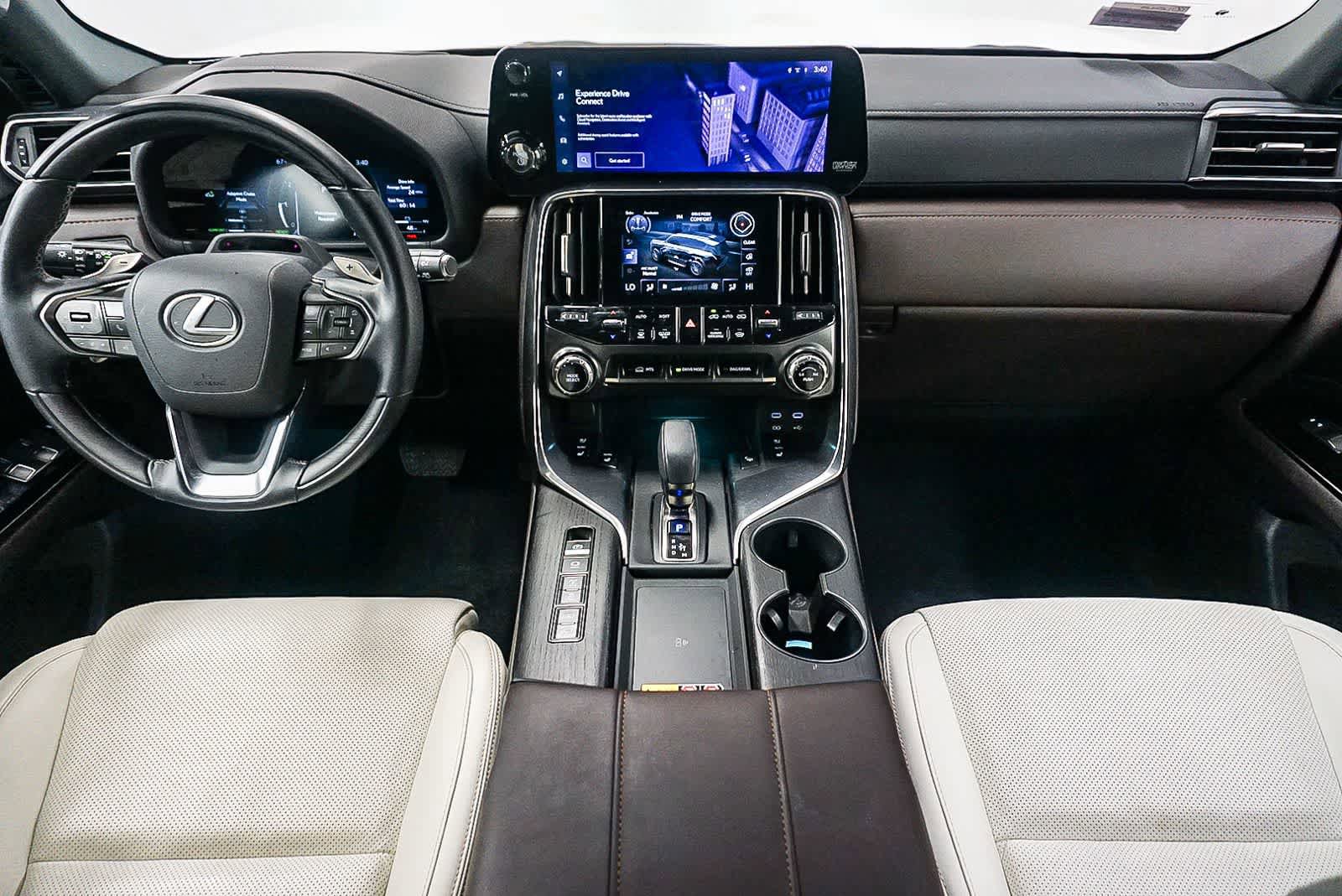 Certified 2025 Lexus LX 700h Luxury AWD/4WD image 13