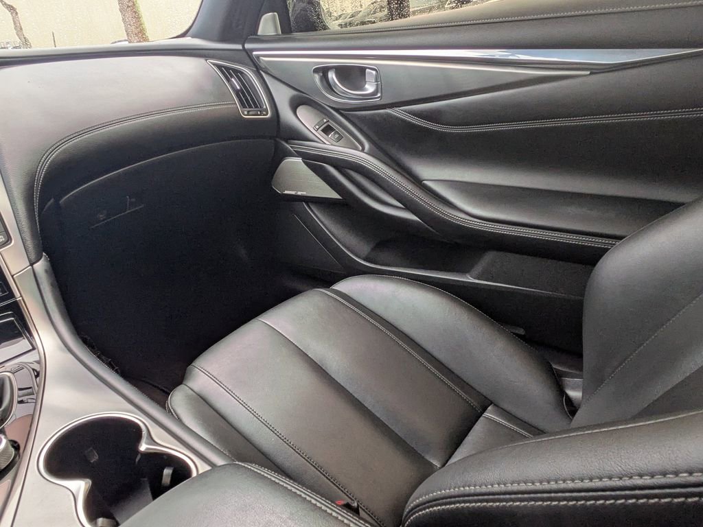 Used 2017 INFINITI Q60 w/ Premium Plus Package 3.0T image 16