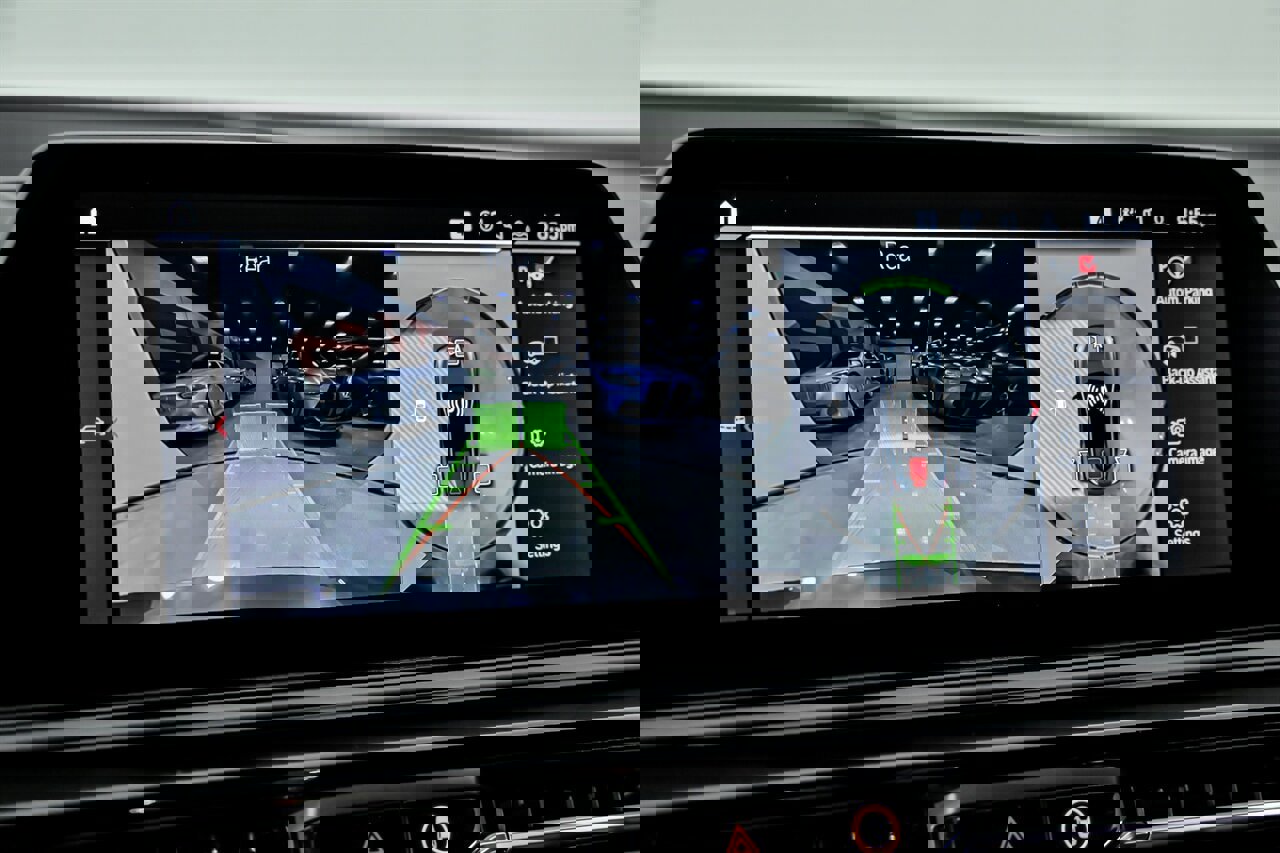 Used 2022 BMW M8 Competition w/ Driving Assistance Package image 34