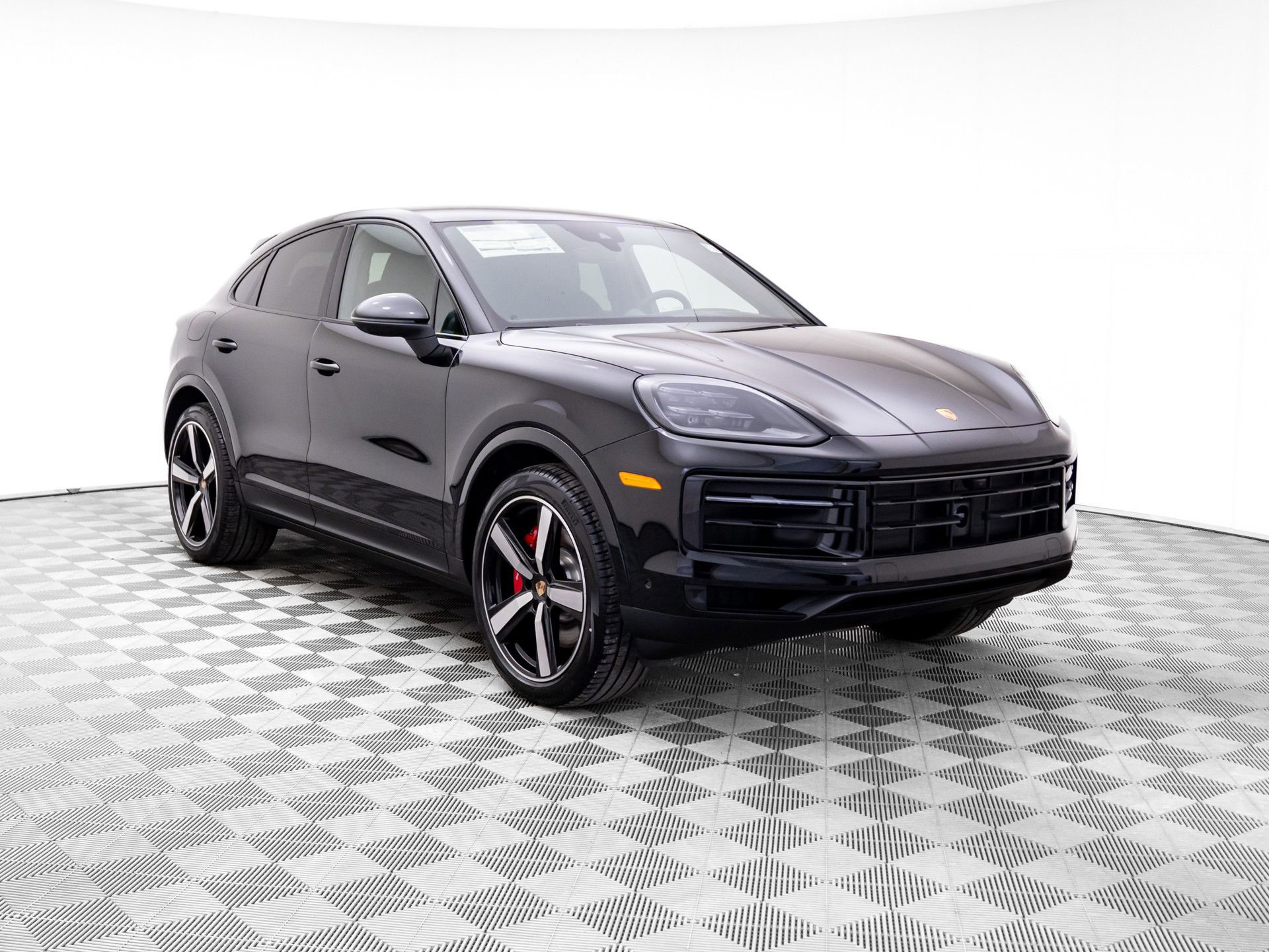New 2026 Porsche Cayenne S image 6