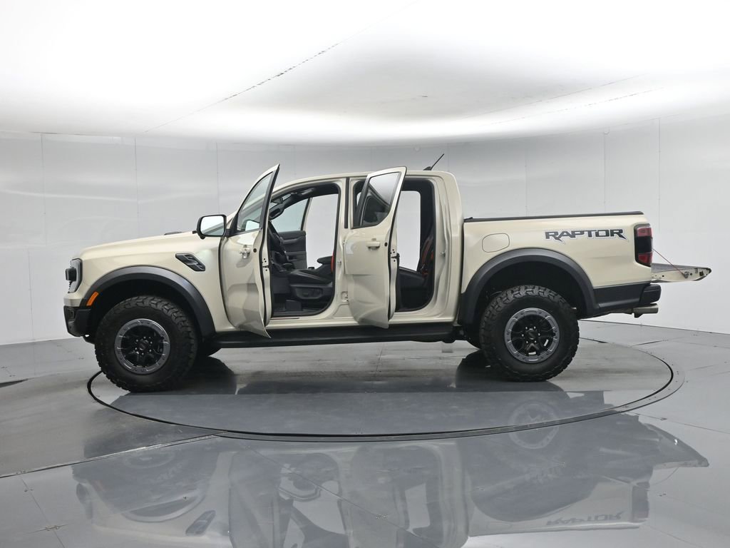 Certified 2025 Ford Ranger Raptor AWD/4WD image 38