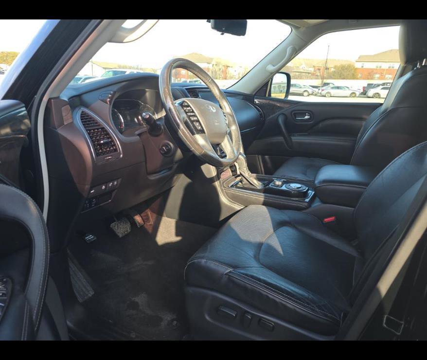 Used 2020 INFINITI QX80 Luxe w/ Proassist Package image 3