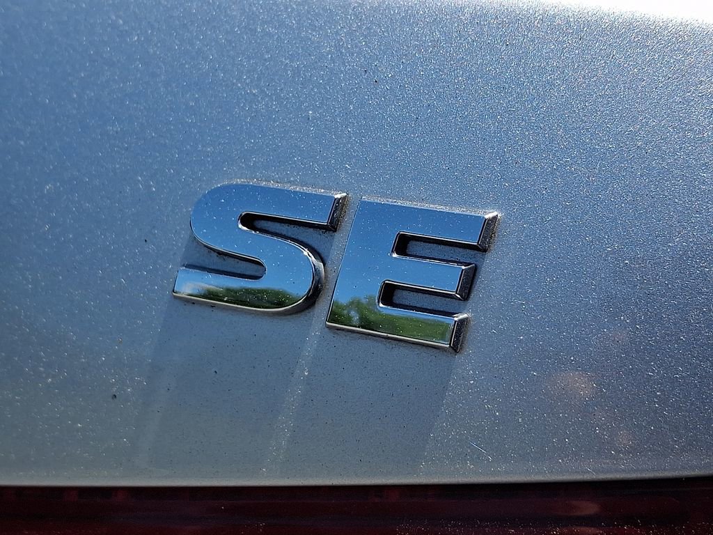 Used 2013 Volkswagen Passat 2.5 SE FWD image 30