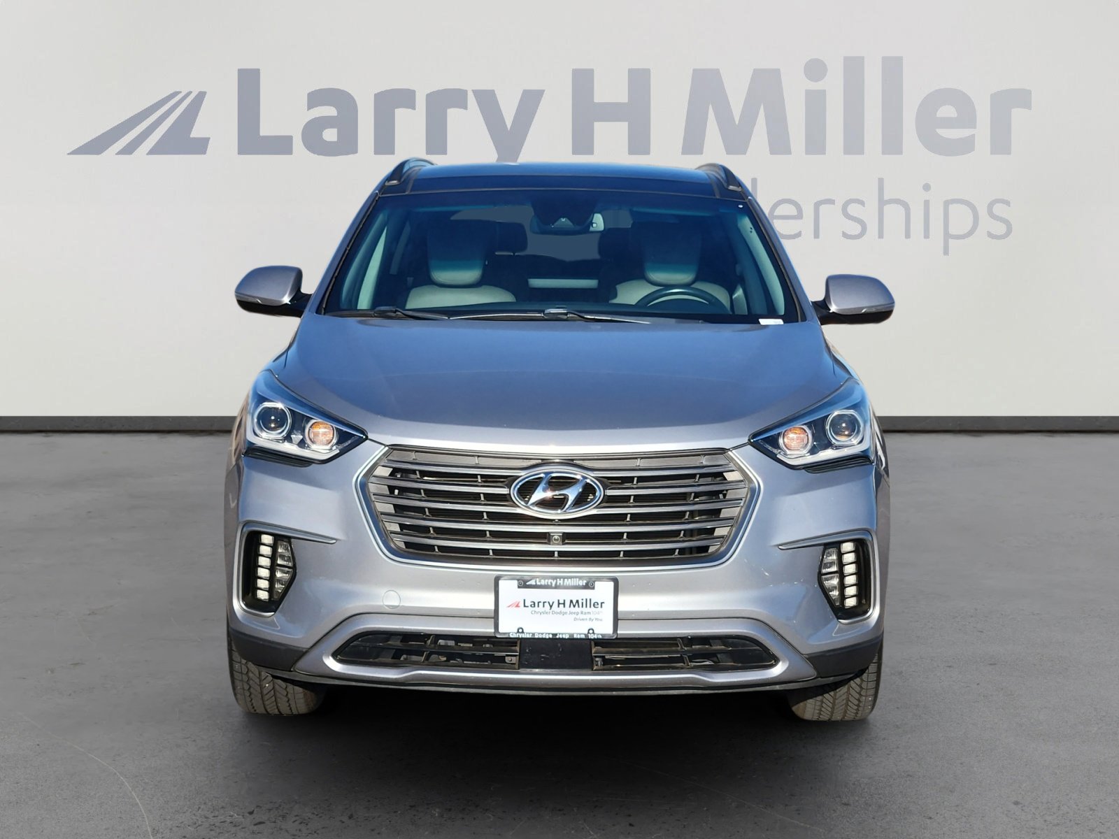 Used 2018 Hyundai Santa Fe Limited image 9