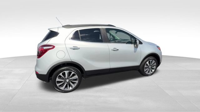 Certified 2022 Buick Encore Preferred w/ Safety Package AWD/4WD image 8