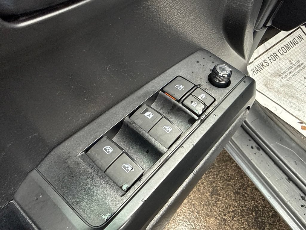 Used 2023 Toyota Tacoma SR AWD/4WD image 20