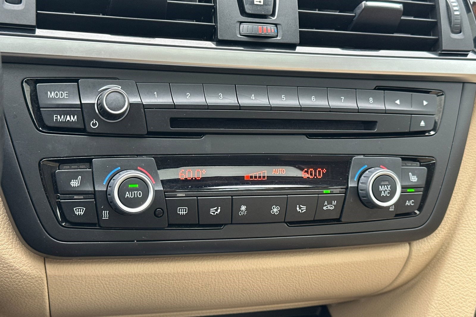 Used 2015 BMW 328i Sedan RWD image 25