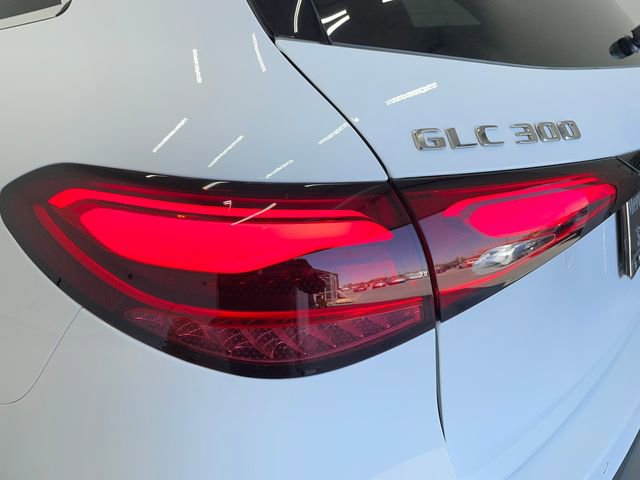 New 2026 Mercedes-Benz GLC 300 image 34