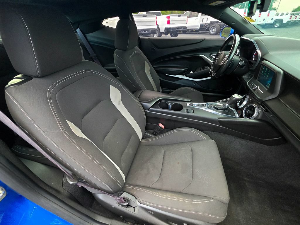 Used 2017 Chevrolet Camaro LT RWD image 42