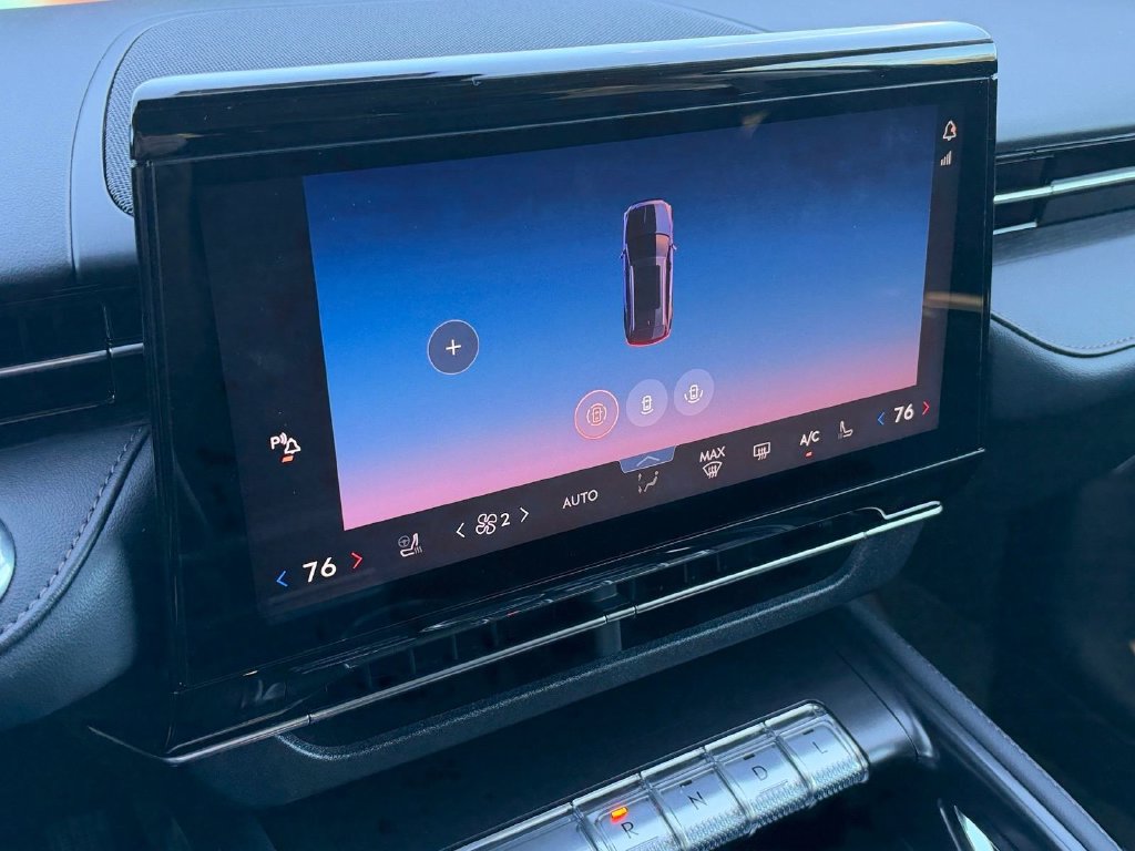 New 2026 Lincoln Nautilus Reserve AWD/4WD image 22