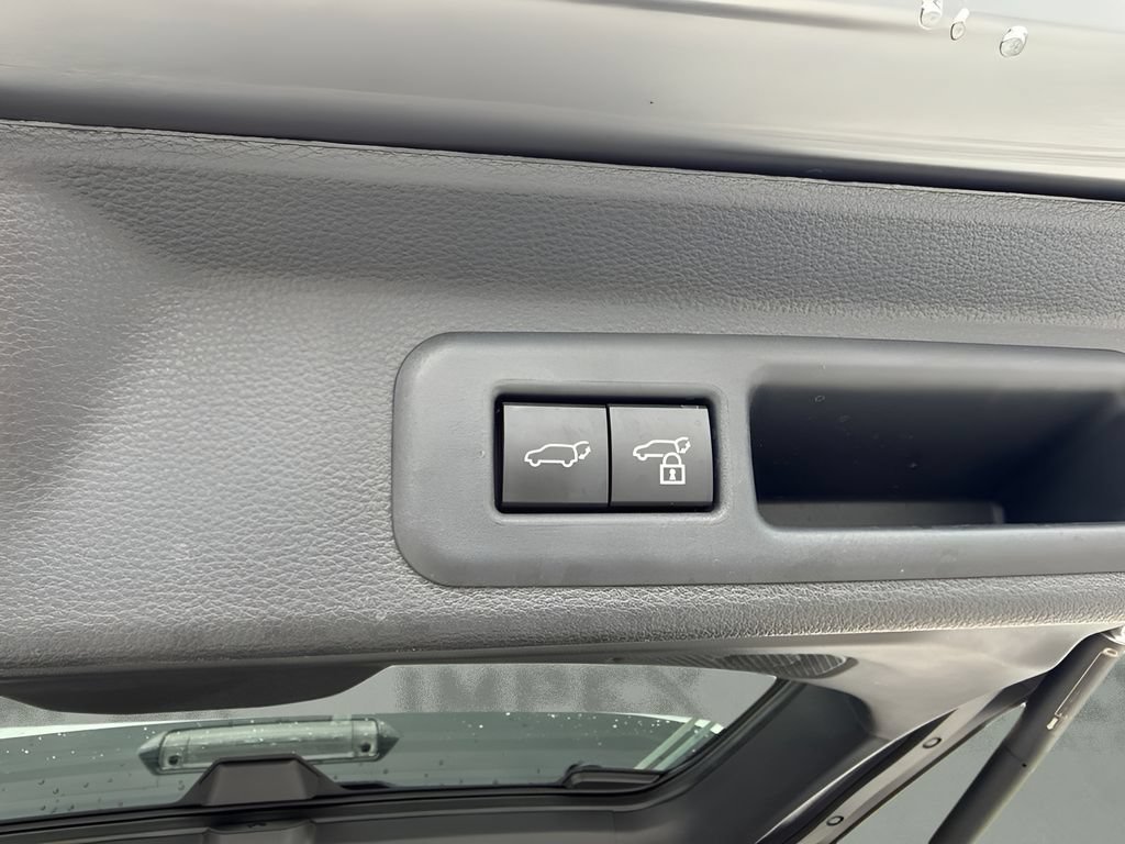 Used 2026 Toyota Sequoia Platinum AWD/4WD image 23