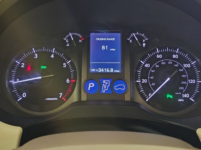 Used 2018 Lexus GX 460 Premium w/ Premium Package AWD/4WD image 29