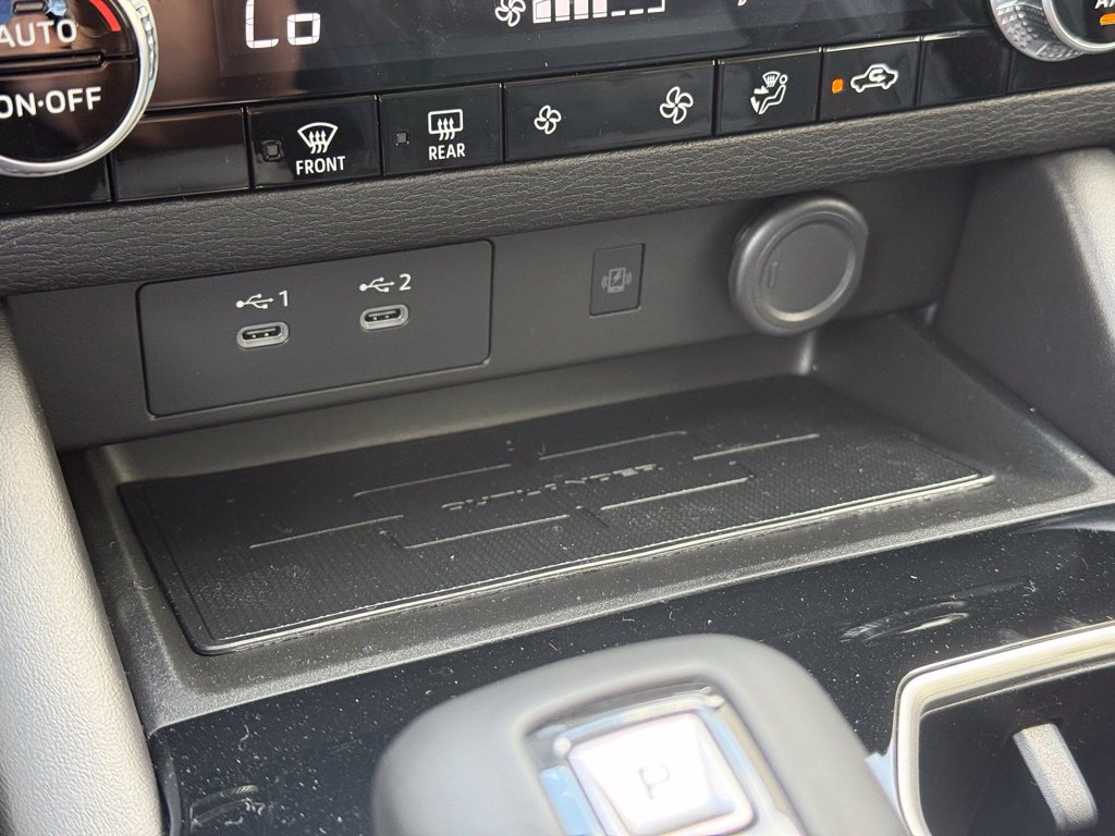 New 2026 Mitsubishi Outlander AWD image 16