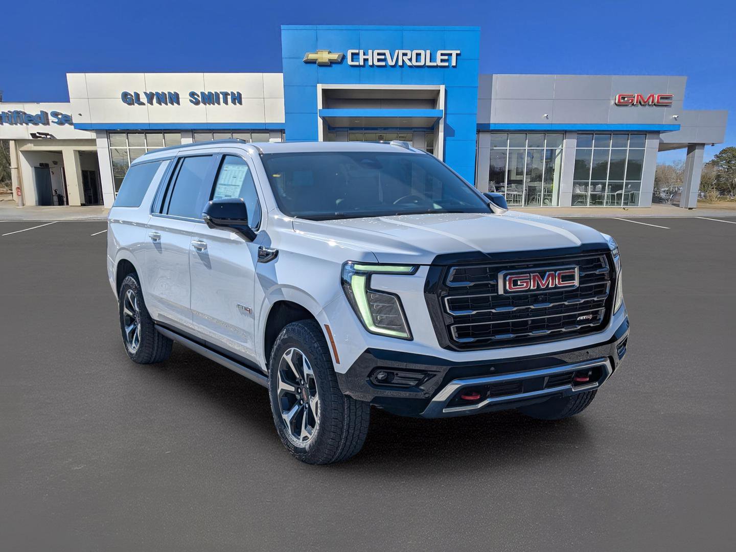 New 2026 GMC Yukon XL AT4 w/ AT4 Premium Plus Package image 3