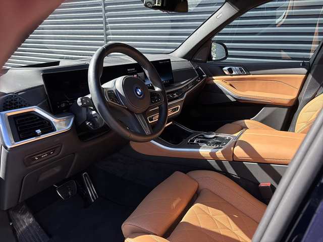 Used 2026 BMW X5 xDrive50e image 10