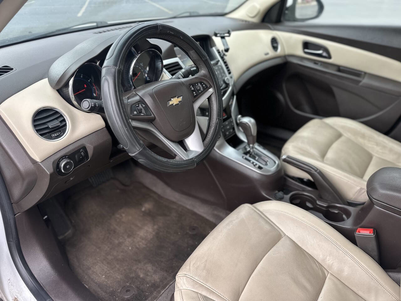 Used 2013 Chevrolet Cruze LTZ w/ RS Package image 9