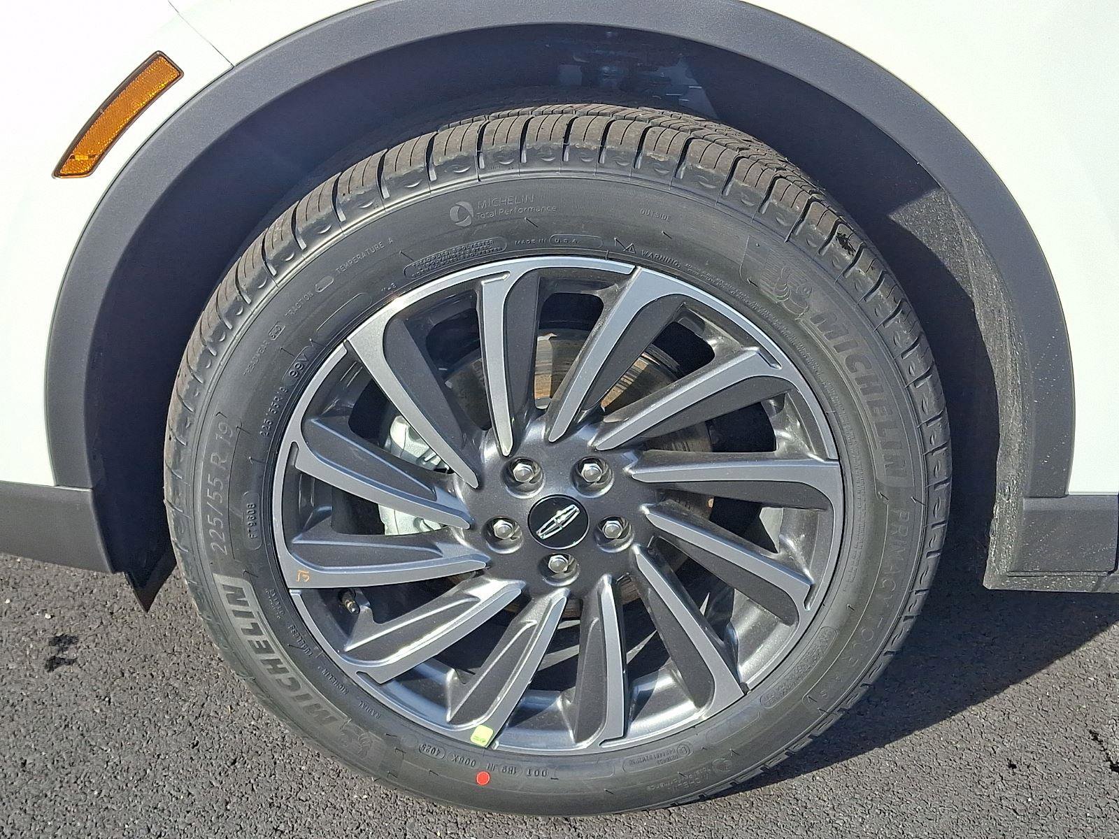 New 2026 Lincoln Corsair Reserve image 6