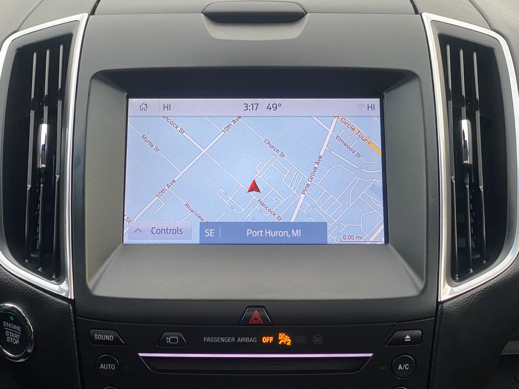 Used 2019 Ford Edge Titanium w/ Equipment Group 301A image 25