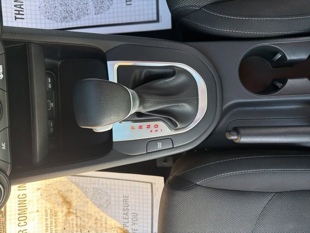 Used 2022 Kia Forte LXS image 17