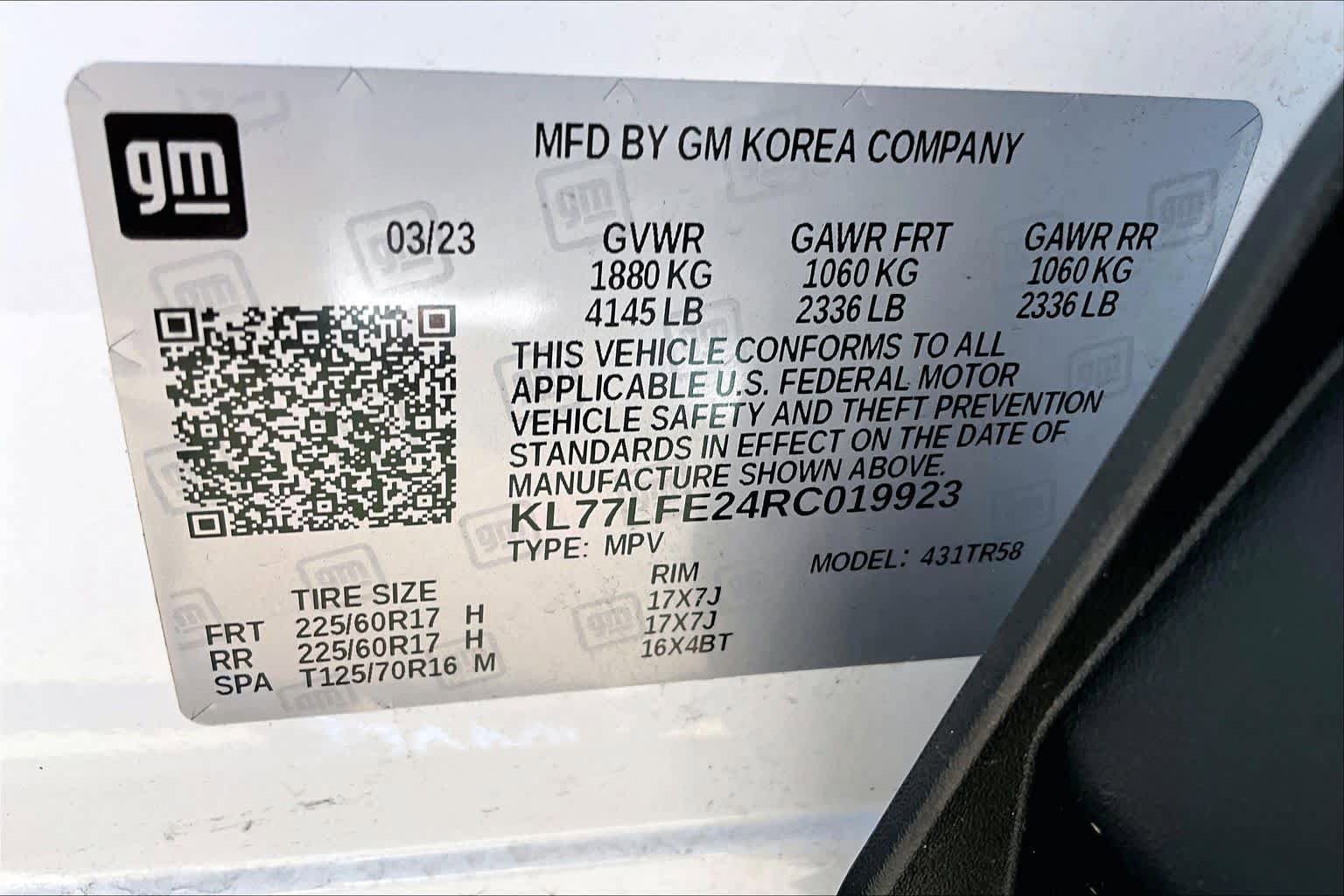 Used 2024 Chevrolet Trax LS FWD image 33